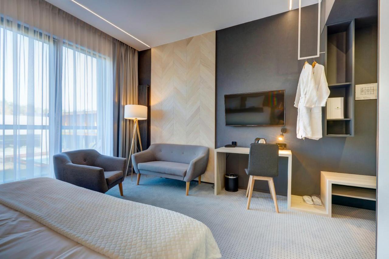 Hotel Bonifacio Spa&Sport Resort Sochocin Экстерьер фото