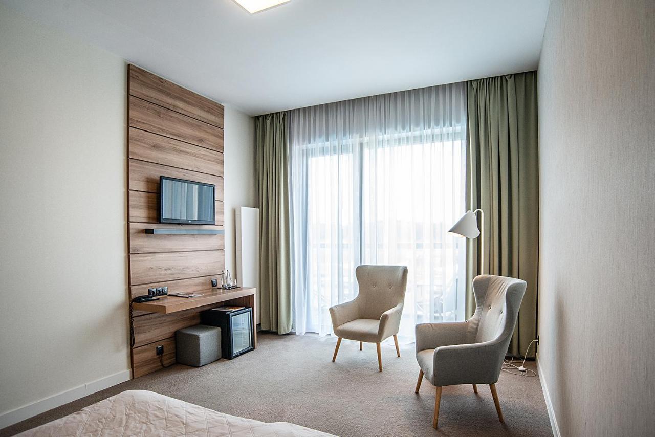 Hotel Bonifacio Spa&Sport Resort Sochocin Экстерьер фото