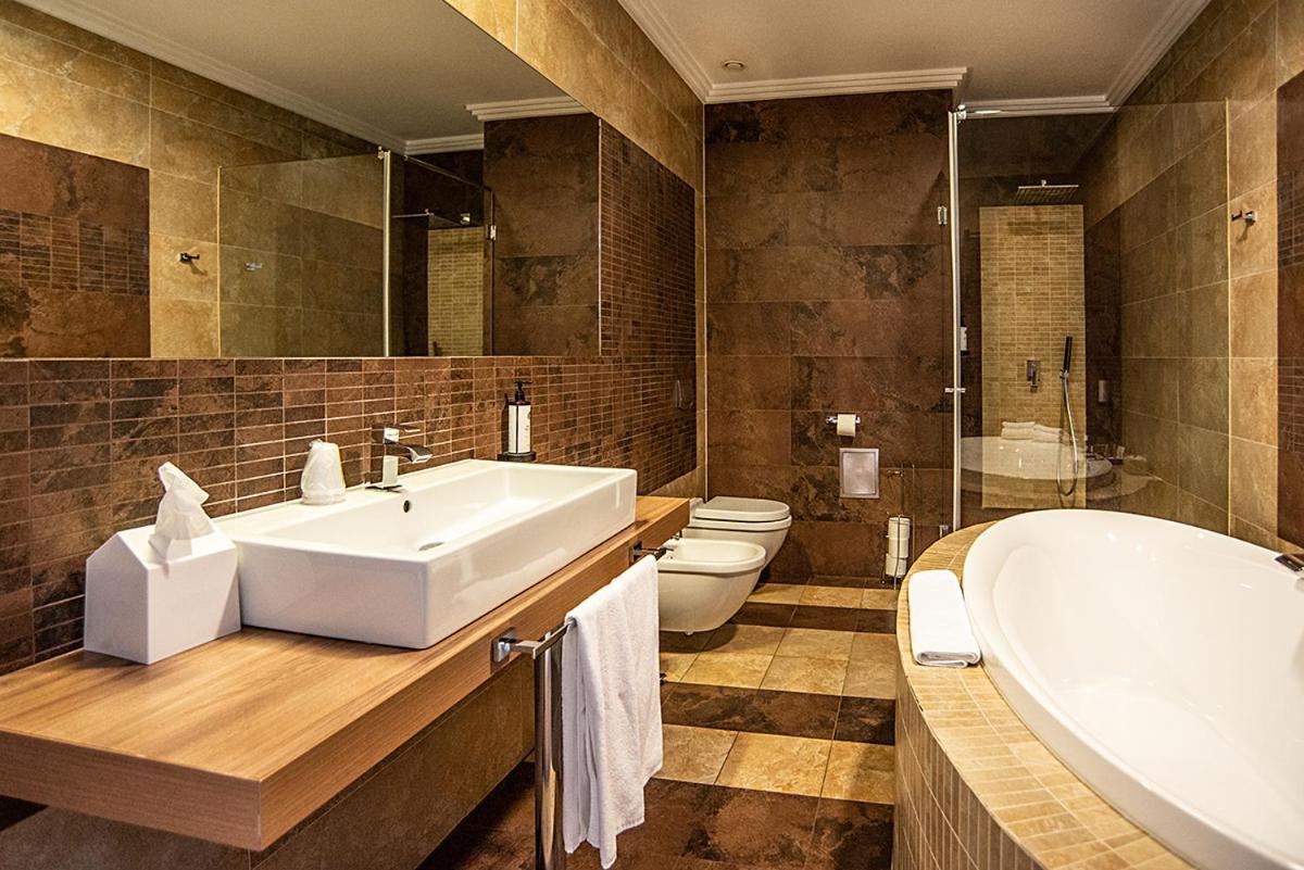 Hotel Bonifacio Spa&Sport Resort Sochocin Экстерьер фото